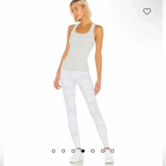 Alo High Waist Vapor Legging in White Camouflage - Picture 7 of 9